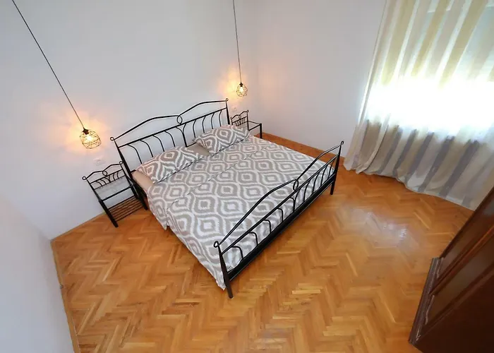 Sara Апартаменты *