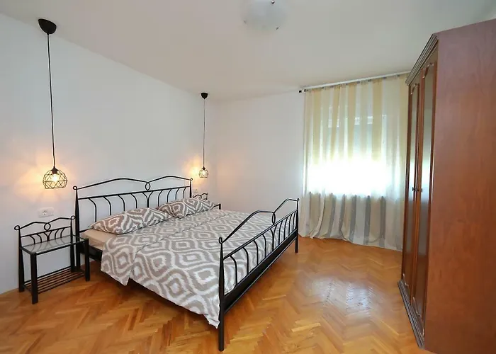 Sara * ביבינייה