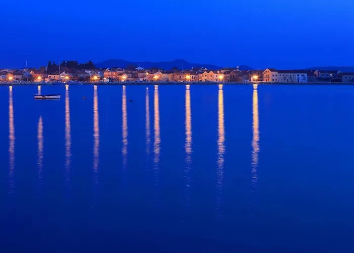 Sara דירה ביבינייה